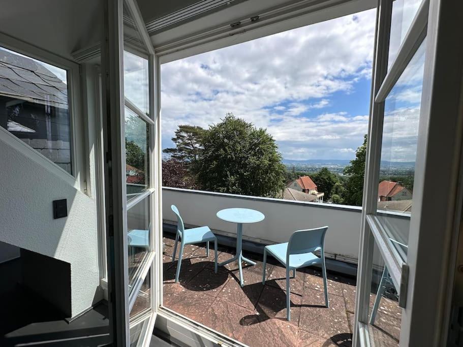 Panorama Penthouse In Wunderschoener Villa 卡塞尔 外观 照片