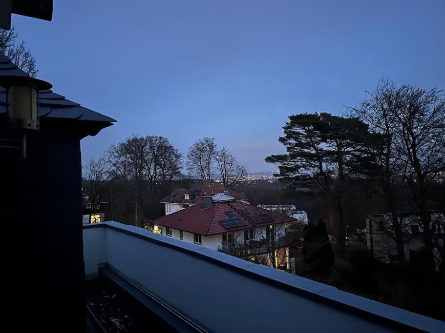 Panorama Penthouse In Wunderschoener Villa 卡塞尔 外观 照片