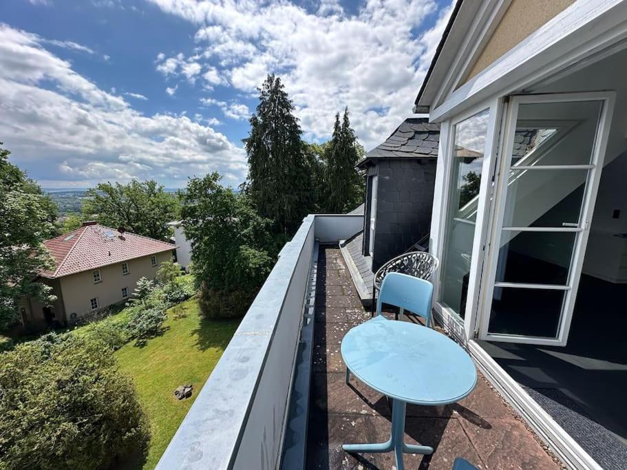 Panorama Penthouse In Wunderschoener Villa 卡塞尔 外观 照片