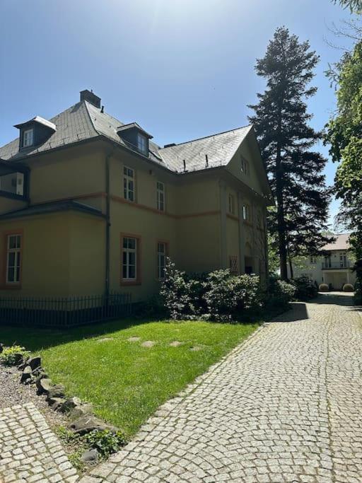 Panorama Penthouse In Wunderschoener Villa 卡塞尔 外观 照片